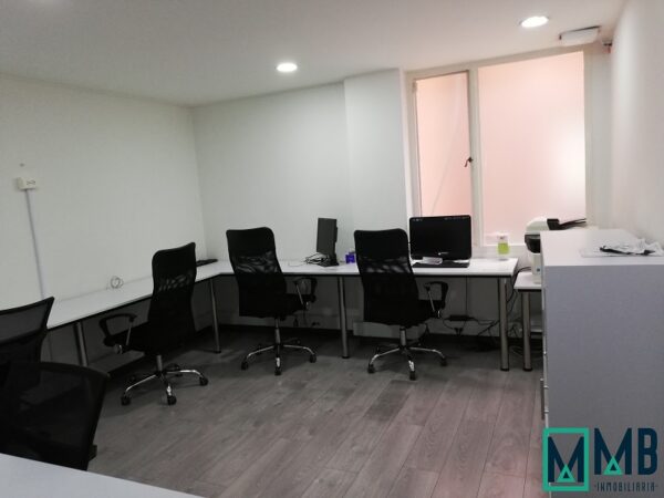 ARRIENDO EXCELENTE OFICINA AMOBLADA - CHICO - BOGOTÁ, D.C. - Imagen 7