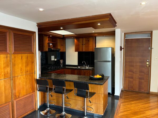 ARRIENDO ESPLENDIDO APARTAMENTO AMOBLADO SANTA BARBARA ALTA - Imagen 4