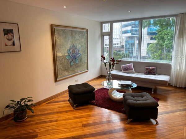 ARRIENDO ESPLENDIDO APARTAMENTO AMOBLADO SANTA BARBARA ALTA - Imagen 5