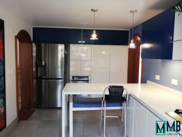 ESPLENDIDA CASA EN VENTA - TORRELADERA - Imagen 9