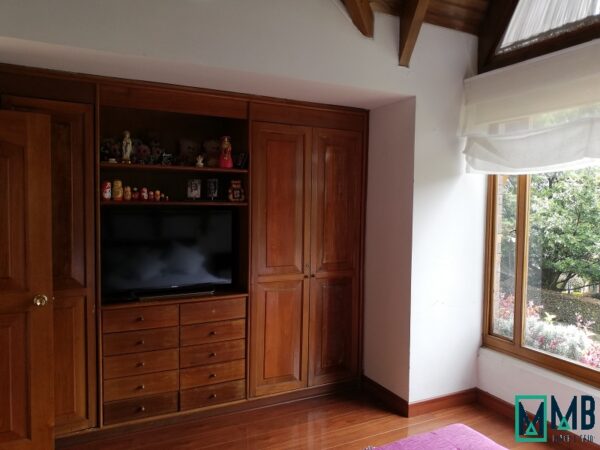 ESPLENDIDA CASA EN VENTA - TORRELADERA - Imagen 25