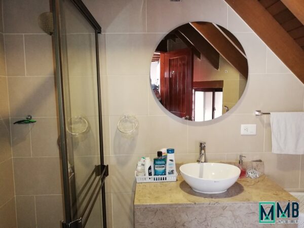 SE VENDE FORMIDABLE Y AMPLIA CASA EN TORRELADERA - Imagen 38