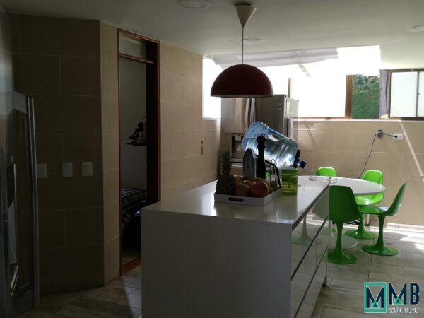 SE VENDE FORMIDABLE Y AMPLIA CASA EN TORRELADERA - Imagen 13