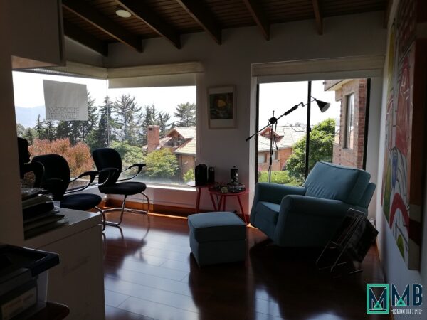 SE VENDE FORMIDABLE Y AMPLIA CASA EN TORRELADERA - Imagen 32