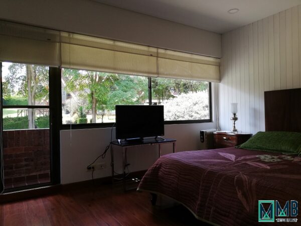 SE VENDE FORMIDABLE Y AMPLIA CASA EN TORRELADERA - Imagen 26