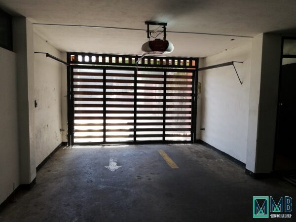SE VENDE FORMIDABLE Y AMPLIA CASA EN TORRELADERA - Imagen 49