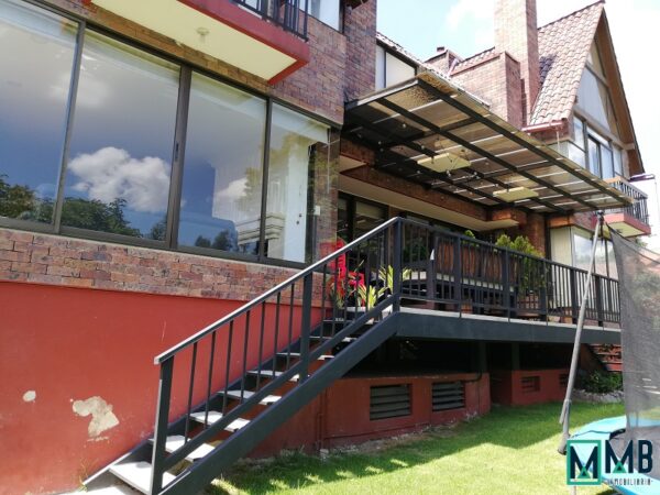 SE VENDE FORMIDABLE Y AMPLIA CASA EN TORRELADERA - Imagen 45