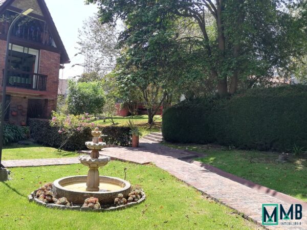 SE VENDE FORMIDABLE Y AMPLIA CASA EN TORRELADERA - Imagen 50