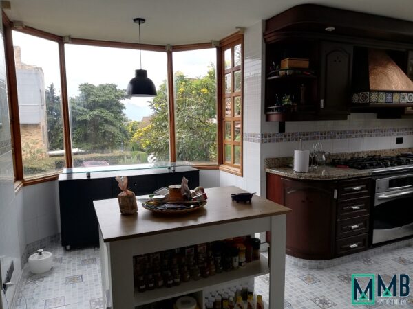 SE VENDE ESPECTACULAR CASA TORRELADERA - Imagen 8