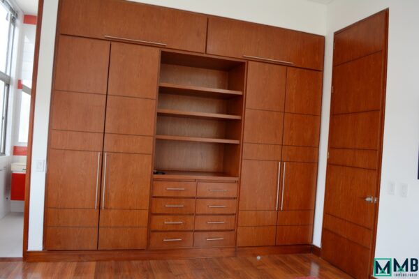 SE ARRIENDA EXCLUSIVO APARTAMENTO AMOBLADO CHICO NORTE – EDIFICIO SIEGERKRANZ - Imagen 21