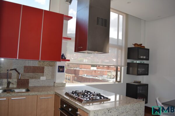 SE ARRIENDA EXCLUSIVO APARTAMENTO AMOBLADO CHICO NORTE – EDIFICIO SIEGERKRANZ - Imagen 9