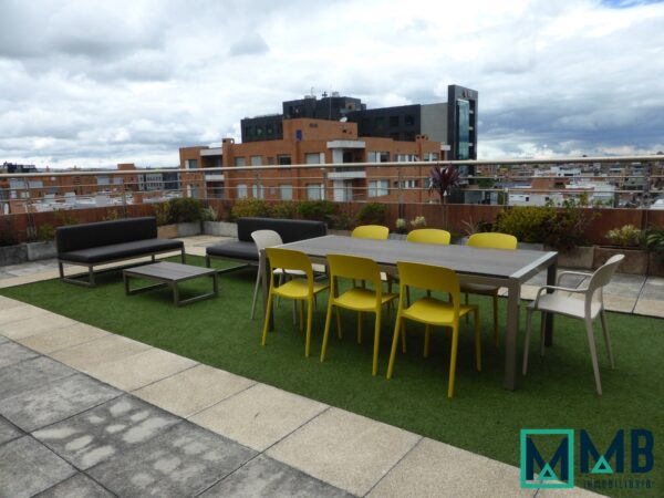 SE ARRIENDA EXCLUSIVO APARTAMENTO AMOBLADO CHICO NORTE – EDIFICIO SIEGERKRANZ - Imagen 42