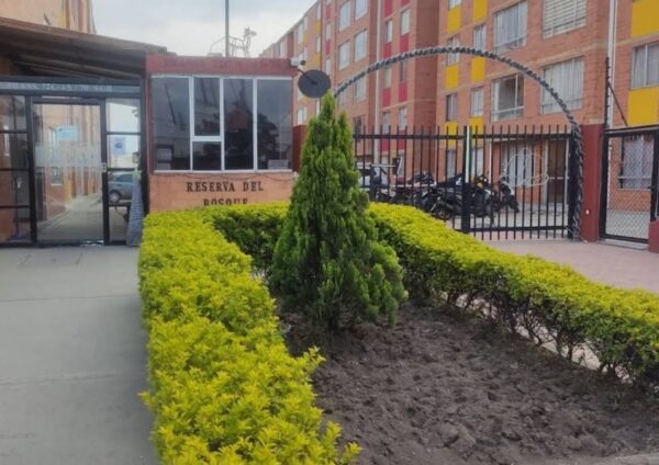SE VENDE APARTAMENTO C.R. RESERVA DEL BOSQUE - LAS DELICIAS - KENNEDY – BOGOTA D.C.