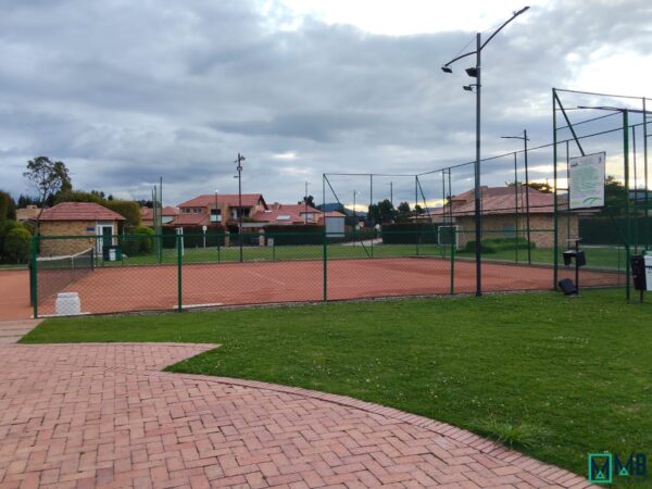 SE VENDE EXCLUSIVA CASA CAJICA CONDOMINIO CAMINOS DE CHUNUGUÁ - Imagen 60