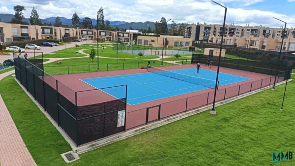 HERMOSA CASA EN VENTA CONDOMINIO CAMPESTRE PIEDRA SANTA – CLUB HOUSE -  CHIA - CUNDINAMARCA - Imagen 41