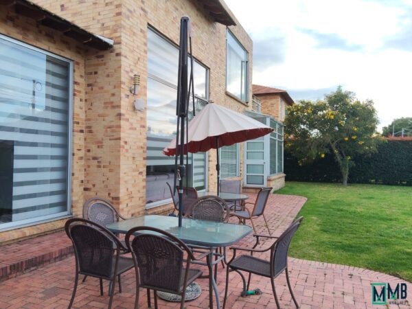 SE VENDE EXCLUSIVA CASA CAJICA CONDOMINIO CAMINOS DE CHUNUGUÁ - Imagen 17