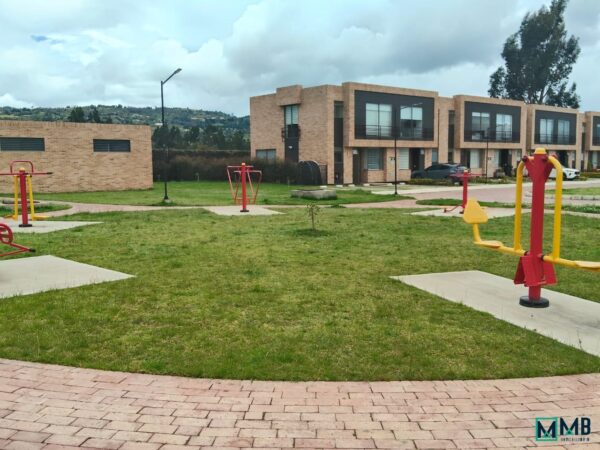 HERMOSA CASA EN VENTA CONDOMINIO CAMPESTRE PIEDRA SANTA – CLUB HOUSE -  CHIA - CUNDINAMARCA - Imagen 50