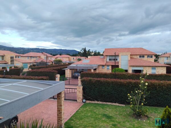 SE VENDE EXCLUSIVA CASA CAJICA CONDOMINIO CAMINOS DE CHUNUGUÁ - Imagen 43