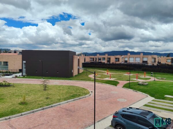 HERMOSA CASA EN VENTA CONDOMINIO CAMPESTRE PIEDRA SANTA – CLUB HOUSE -  CHIA - CUNDINAMARCA - Imagen 24