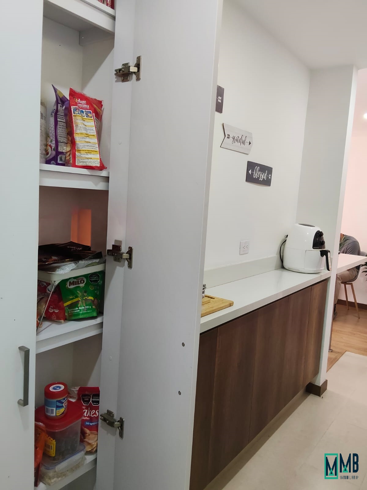 SE VENDE LINDO APARTAMENTO ACQUA RESIDENCIAL T5 - P5 – CHIA - Imagen 10