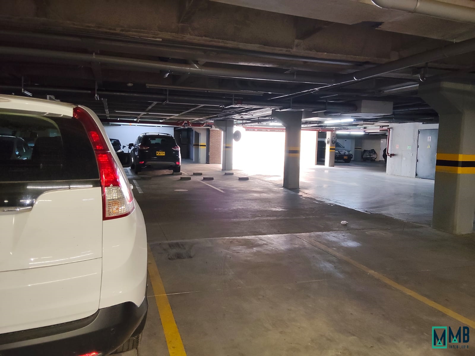 SE VENDE LINDO APARTAMENTO ACQUA RESIDENCIAL T5 - P5 – CHIA - Imagen 33