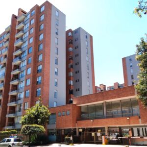 SE VENDE ESPECTACULAR APARTAMENTO CLUB RESIDENCIAL  VERSALLES RESERVADO - MAZUREN - BOGOTA, D.C.