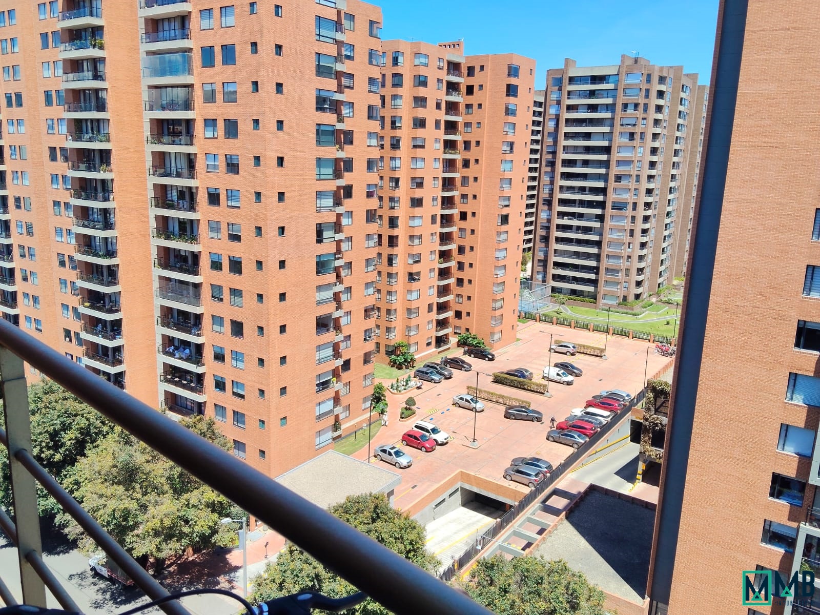 SE VENDE ESPECTACULAR APARTAMENTO CLUB RESIDENCIAL VERSALLES RESERVADO - MAZUREN - BOGOTA, D.C. - Imagen 26