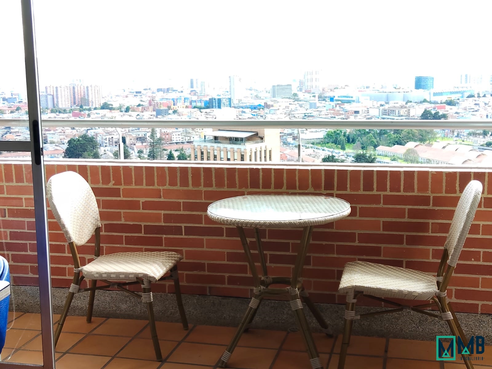 SE ARRIENDA APARTAMENTO AMOBLADO EDIF. PANORAMA CENTRO INTERNACIONAL - Imagen 16