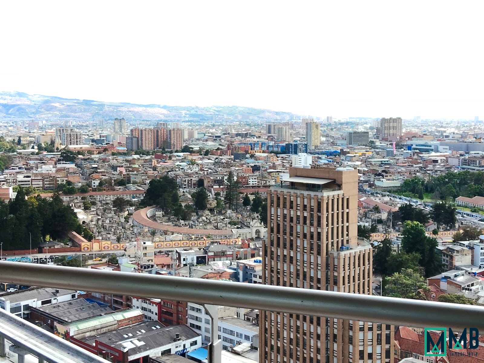 SE ARRIENDA APARTAMENTO AMOBLADO EDIF. PANORAMA CENTRO INTERNACIONAL - Imagen 18